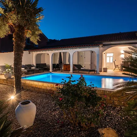Casa Bianca Villa