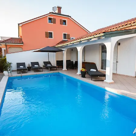 Casa Bianca Barbat na Rabu